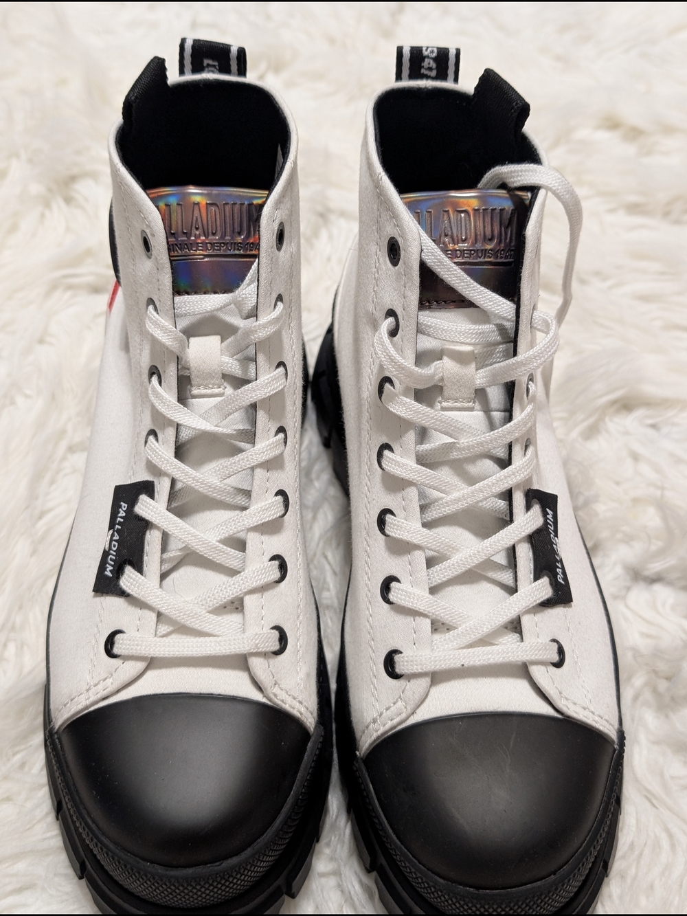 Palladium Revolt Hi TX boots in Star White Size 7